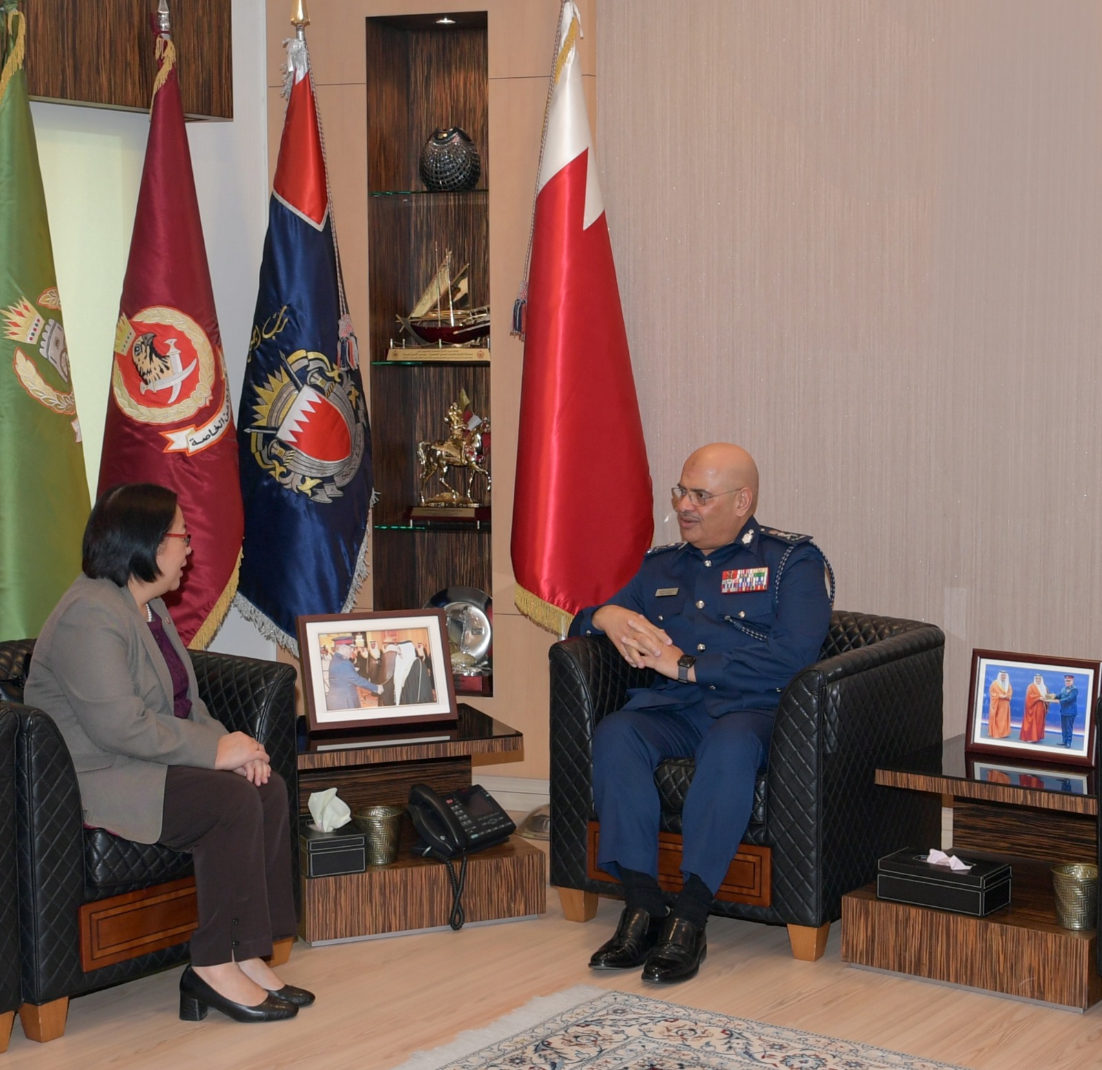 رئيس الأمن العام يستقبل سفيرة جمهورية الفلبين بمناسبة انتهاء فترة عملها<